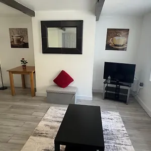 Sowerby Apartment